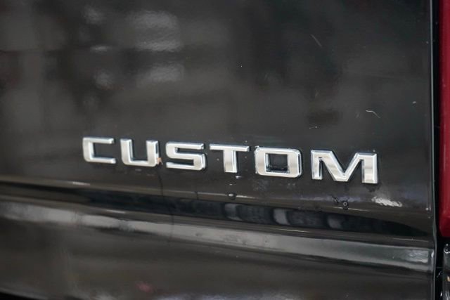 Used 2024 Chevrolet Silverado 2500 Custom w/ Custom Value Package image 8