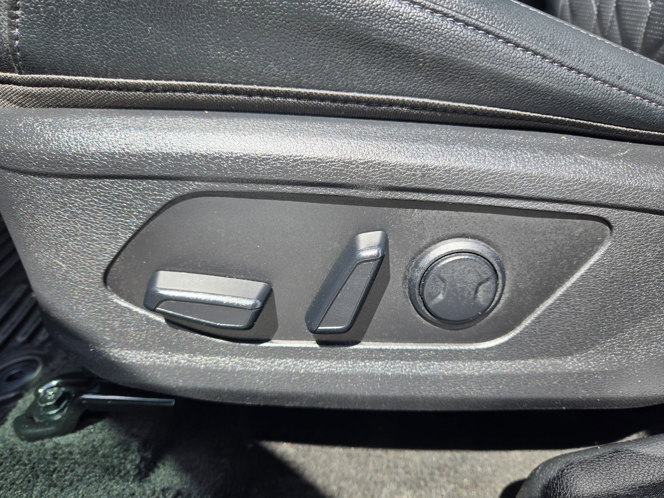 Used 2024 Kia Sportage X-Line w/ X-Line Premium Package AWD/4WD image 23