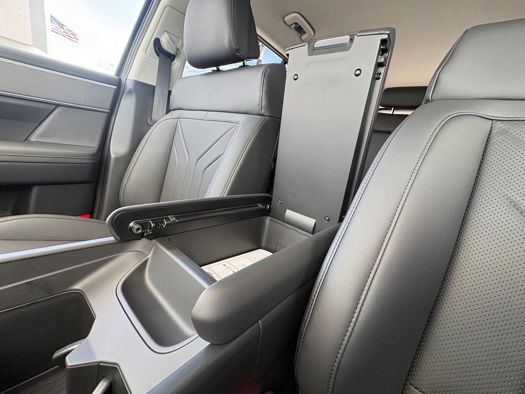 New 2026 Hyundai Santa Fe Limited FWD image 22