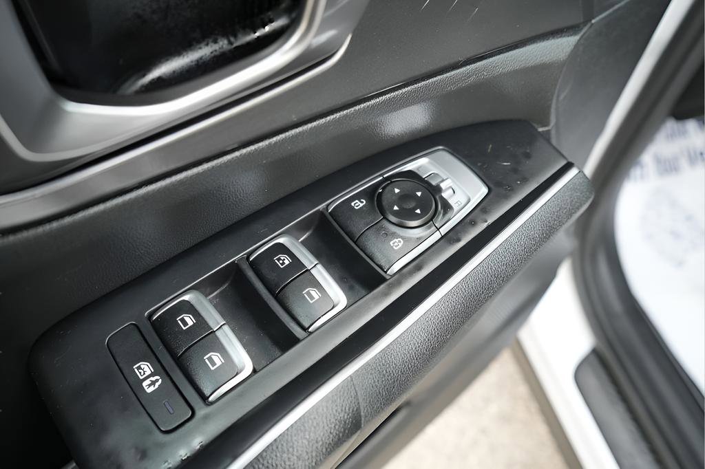Used 2023 Kia Sorento LX AWD/4WD image 22