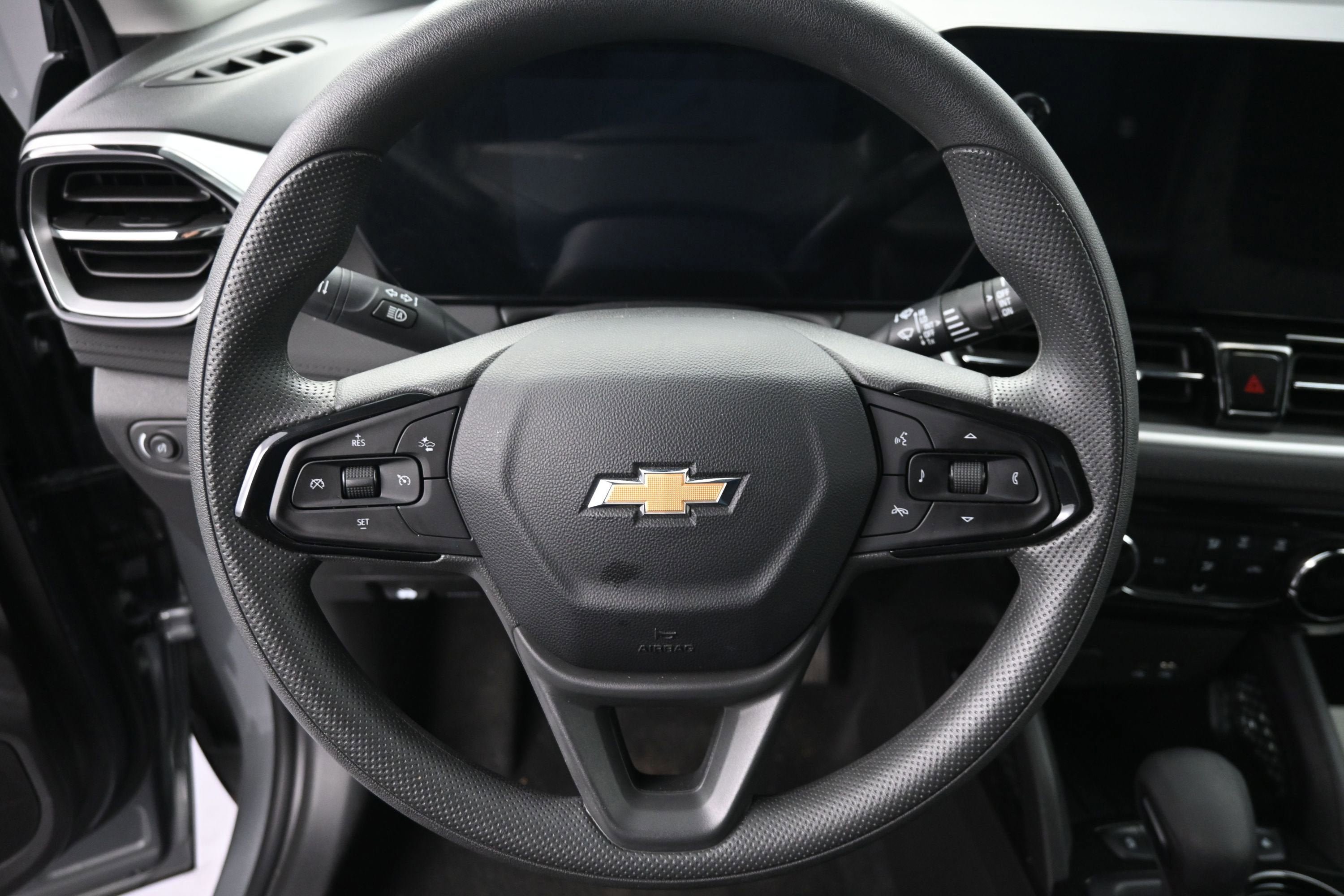 Used 2026 Chevrolet TrailBlazer LT w/ Driver Confidence Package FWD image 11