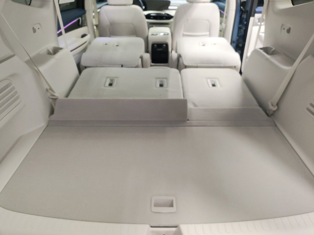 New 2026 Buick Enclave Avenir w/ Super Cruise Package image 16