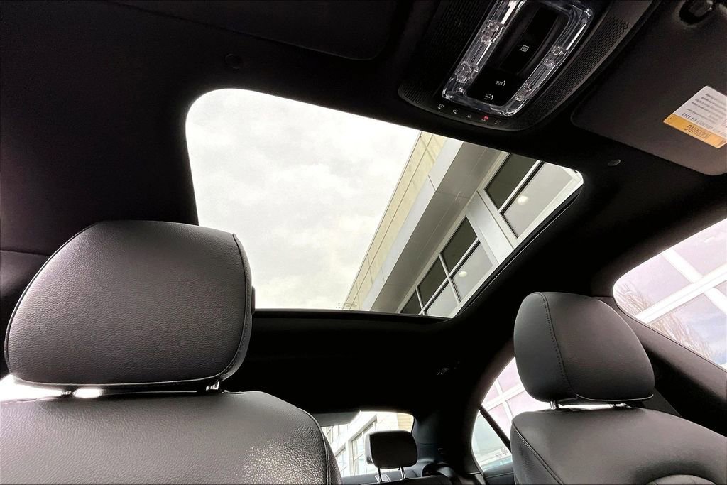 Certified 2023 Mercedes-Benz CLA 250 4MATIC image 17