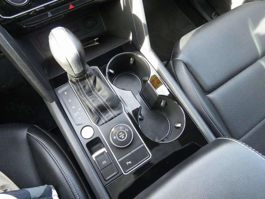 Used 2022 Volkswagen Atlas SE image 25