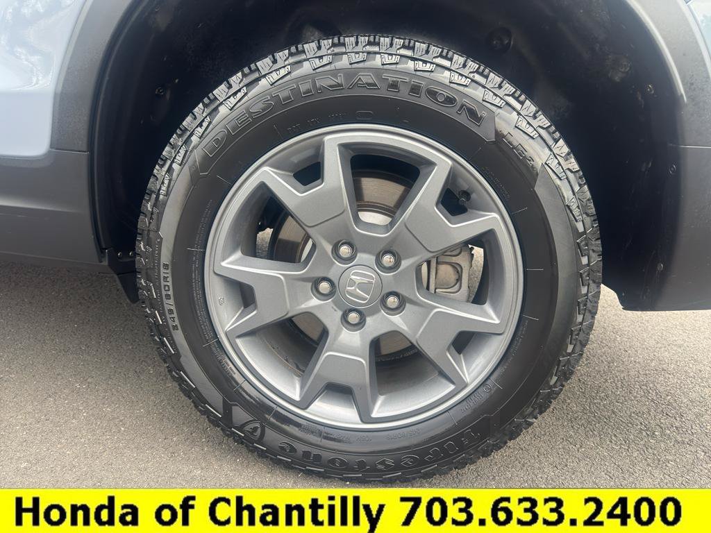 Certified 2025 Honda Passport TrailSport image 32