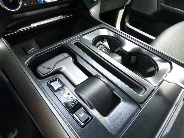 New 2025 Ford F150 Lariat w/ Equipment Group 501A Mid image 17