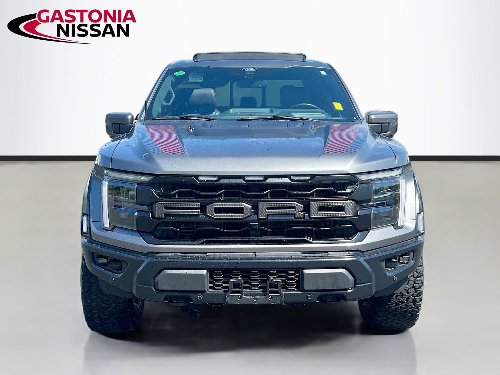 Used 2025 Ford F150 Raptor image 2