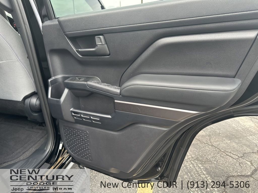 Used 2025 Toyota 4Runner TRD Sport AWD/4WD image 20
