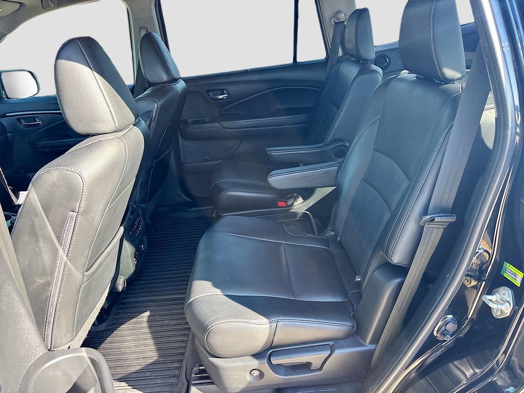 Used 2017 Honda Pilot Elite image 25