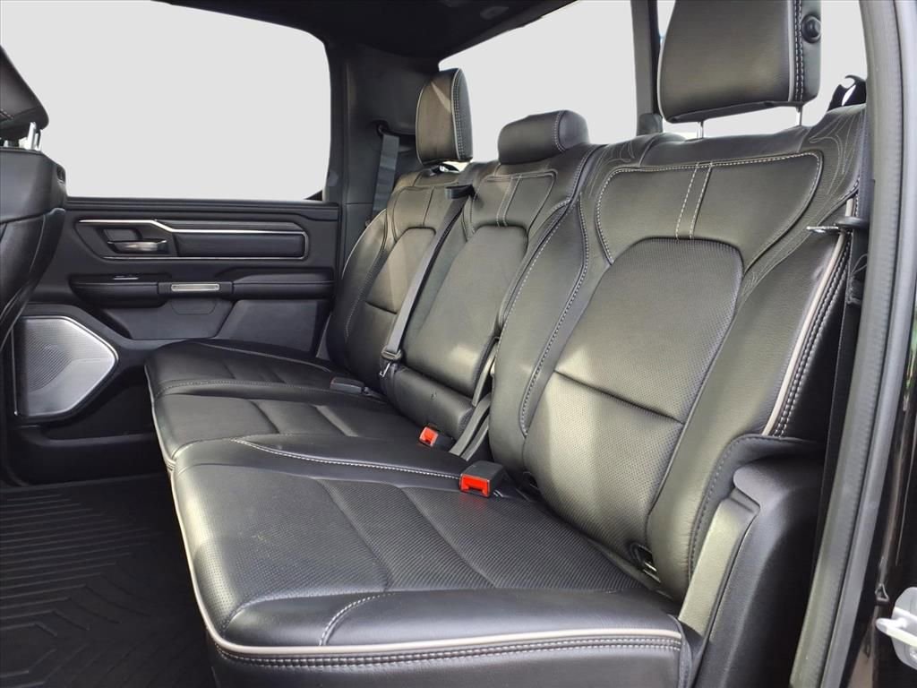 Used 2020 RAM 1500 Limited w/ Black Appearance Package image 17