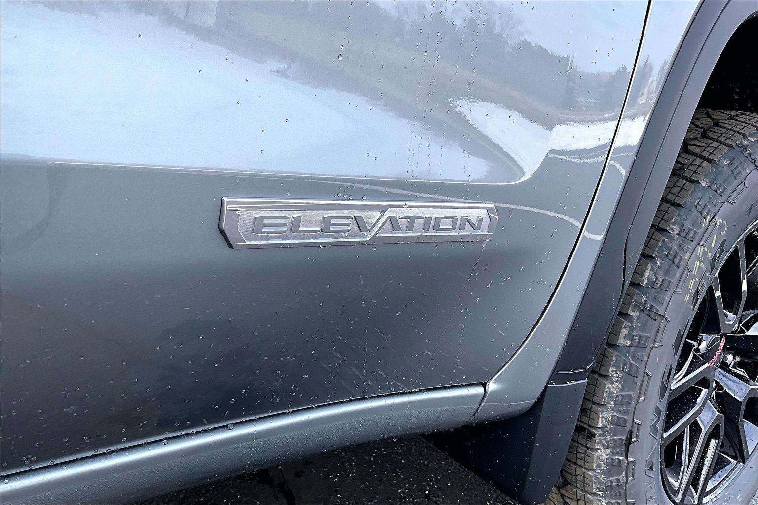New 2026 GMC Sierra 1500 Elevation image 10