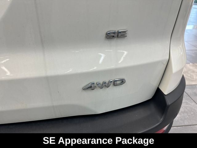Used 2022 Ford EcoSport SE w/ SE Appearance Package AWD/4WD image 6