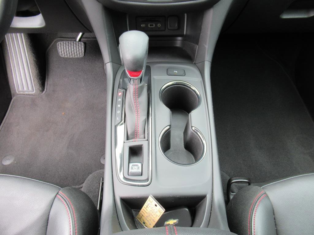 Used 2022 Chevrolet Equinox RS w/ RS Leather Package image 21