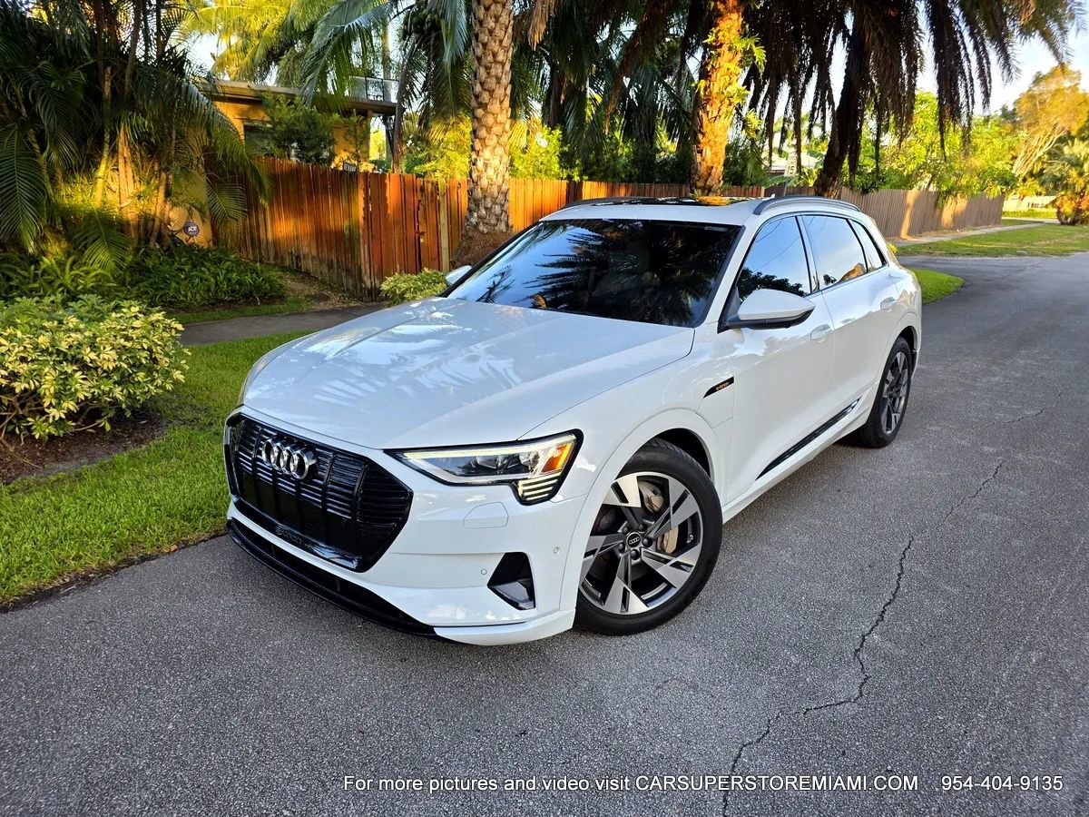 Used 2021 Audi e-tron Premium w/ Convenience Plus Package image 9