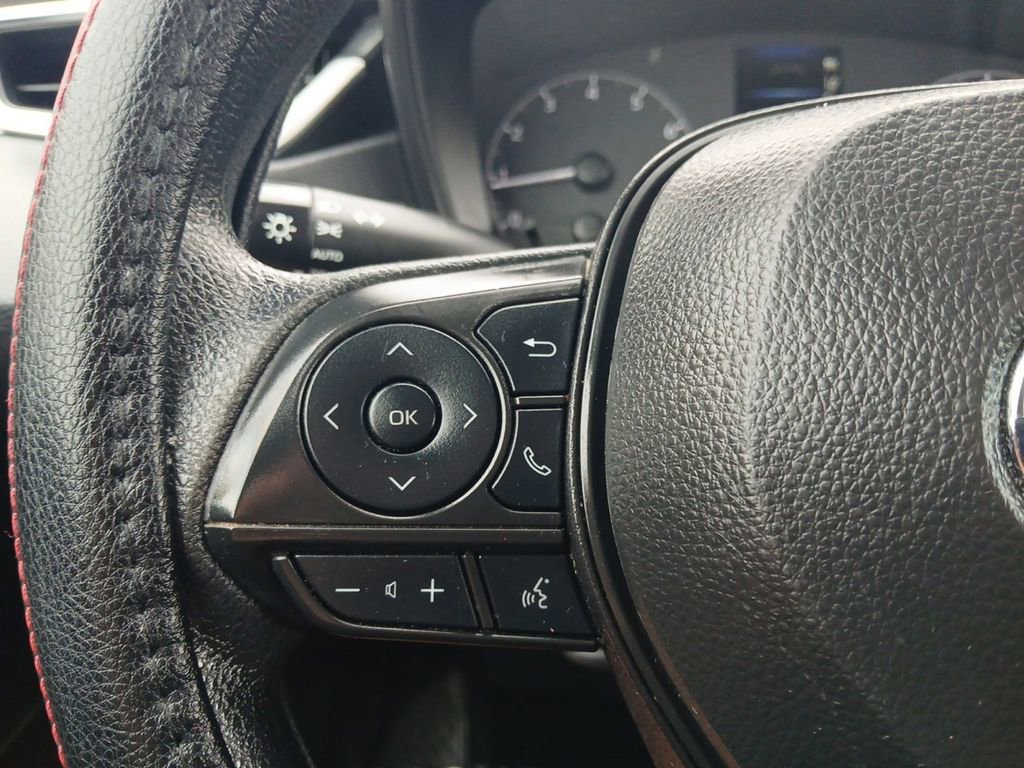 Used 2024 Toyota Corolla LE FWD image 16