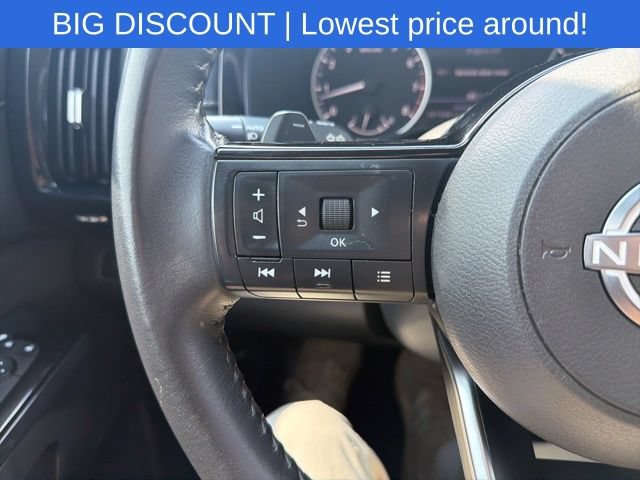 Used 2022 Nissan Pathfinder SV FWD image 41