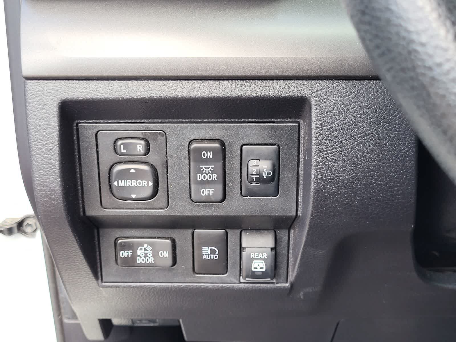 Used 2020 Toyota Tundra SR5 w/ SX Package AWD/4WD image 16