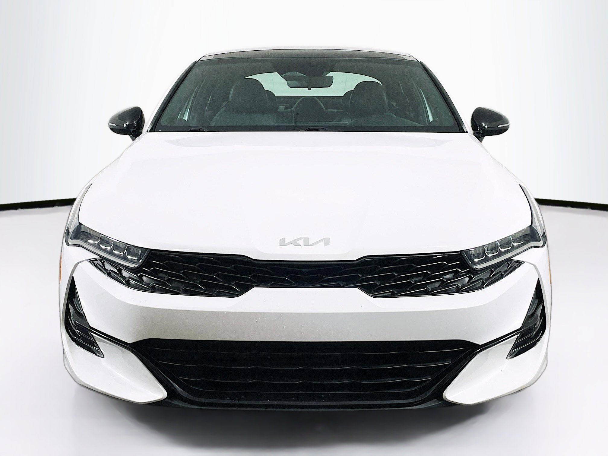 Used 2023 Kia K5 GT image 2