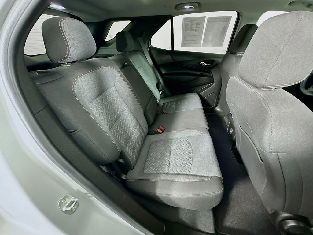 Used 2022 Chevrolet Equinox LT image 36