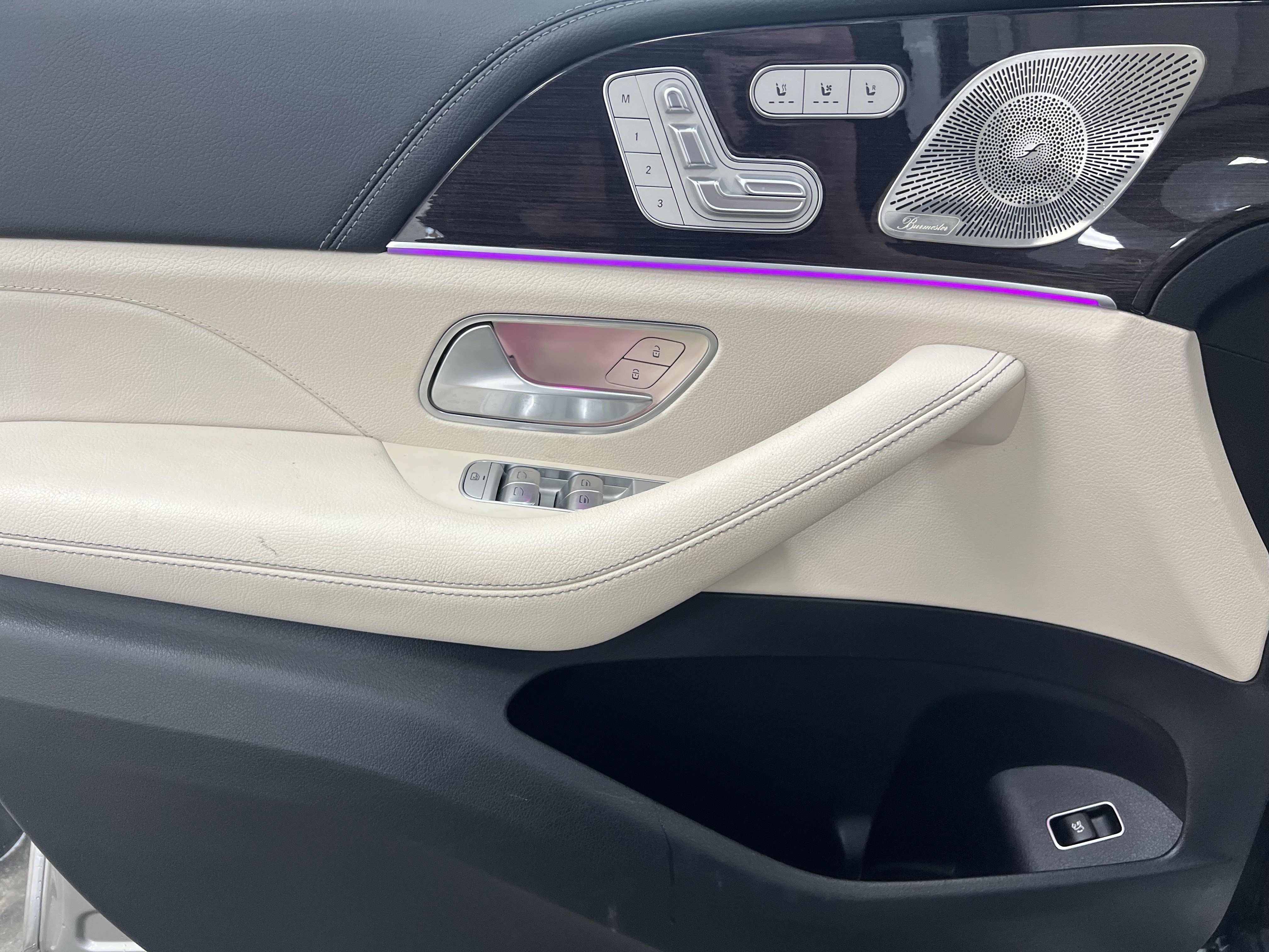 Used 2022 Mercedes-Benz GLS 450 4MATIC image 14