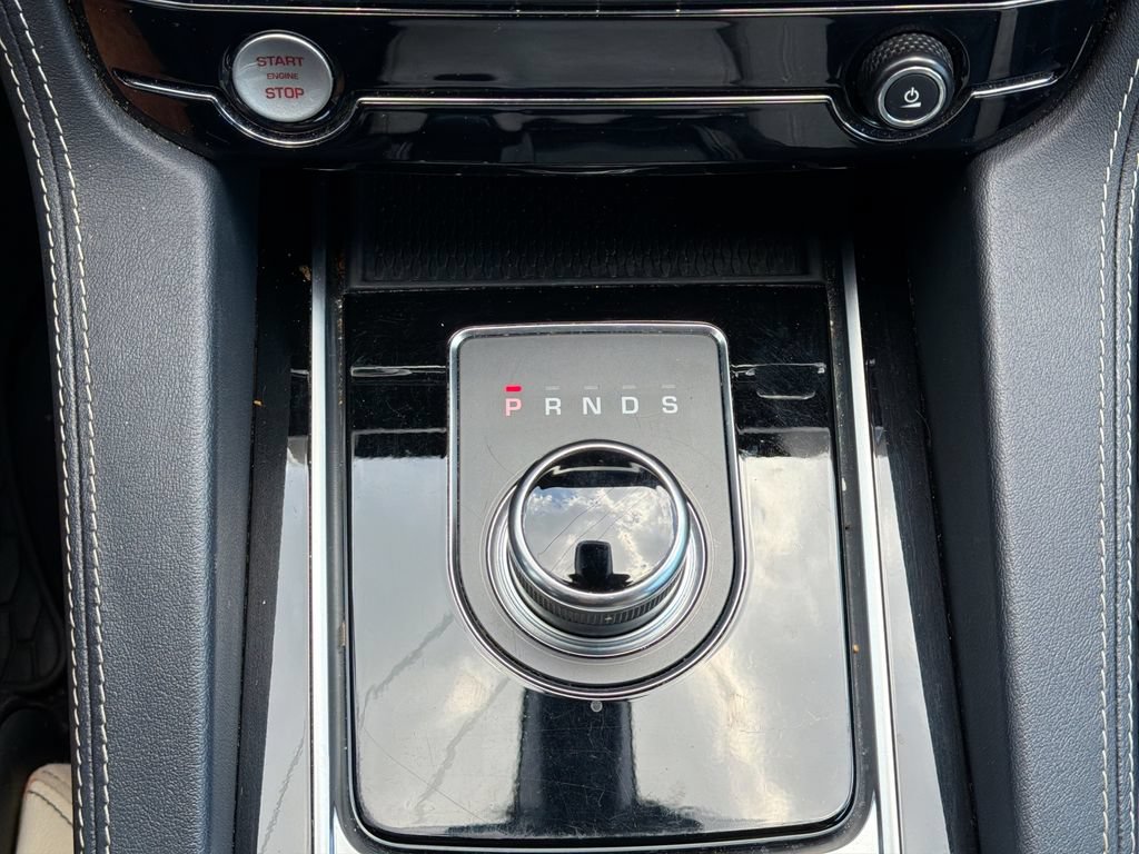 Used 2020 Jaguar F-PACE S AWD/4WD image 20