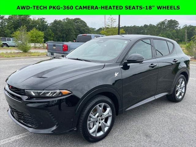 Certified 2025 Dodge Hornet R/T w/ Tech Pack AWD/4WD image 1