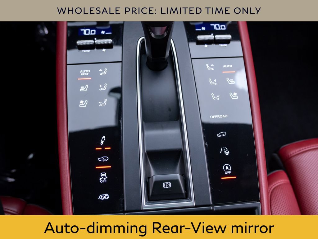 Used 2023 Porsche Macan GTS AWD/4WD image 28