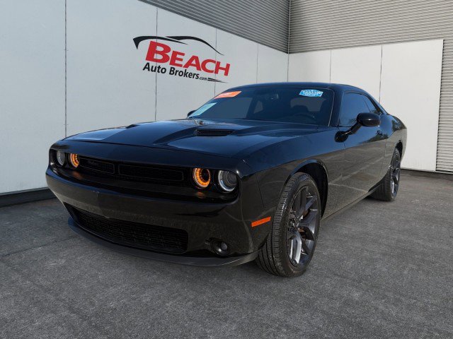 Used 2022 Dodge Challenger SXT w/ Blacktop Package
