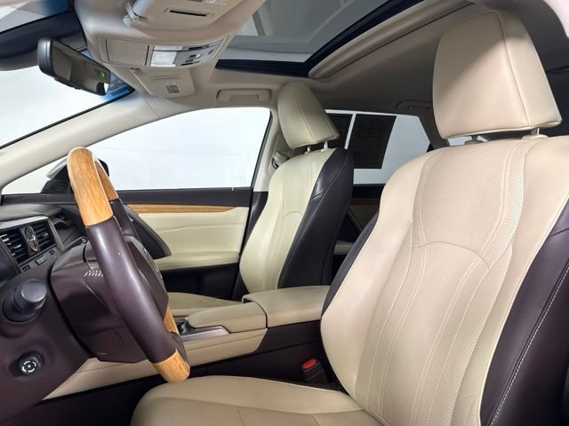 Used 2018 Lexus RX 350L FWD w/ Premium Package image 5