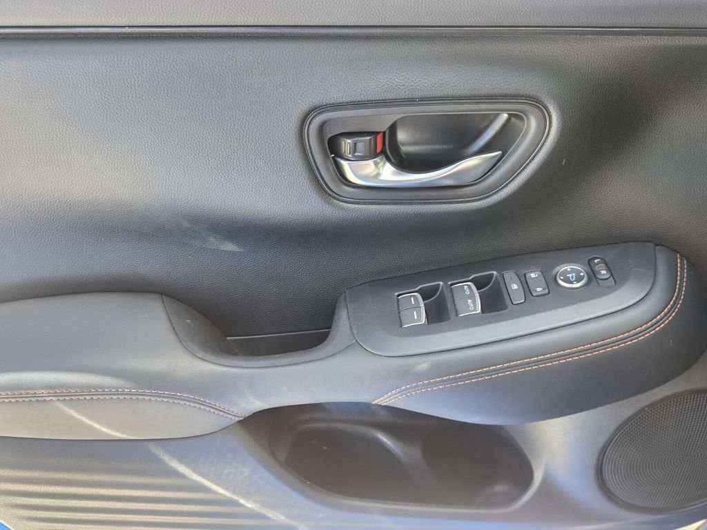Certified 2026 Honda HR-V Sport image 28