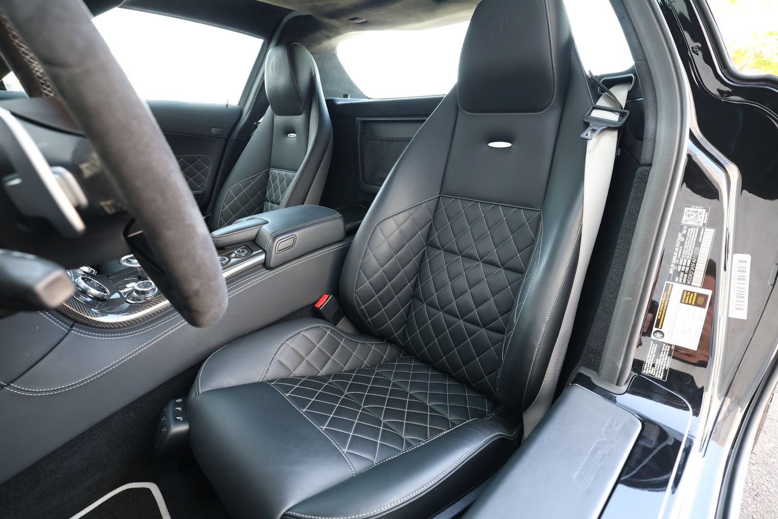 Used 2015 Mercedes-Benz SLS AMG GT Final Edition image 20