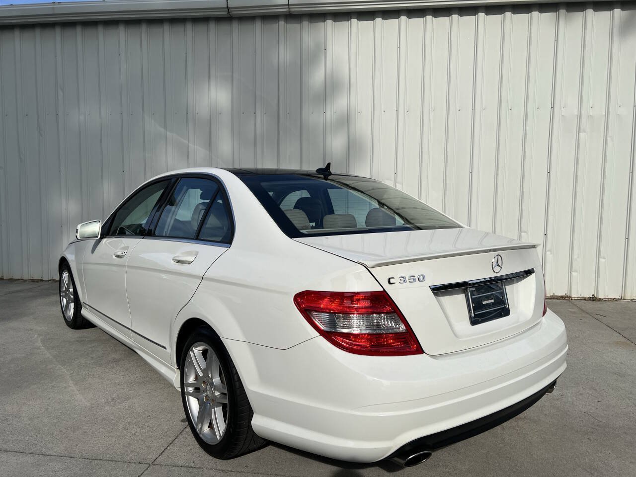 Used 2010 Mercedes-Benz C 350 Sport image 5