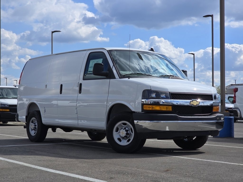New 2025 Chevrolet Express 2500 w/ Driver Convenience Package image 2