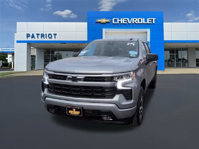 Used 2024 Chevrolet Silverado 1500 RST AWD/4WD image 5