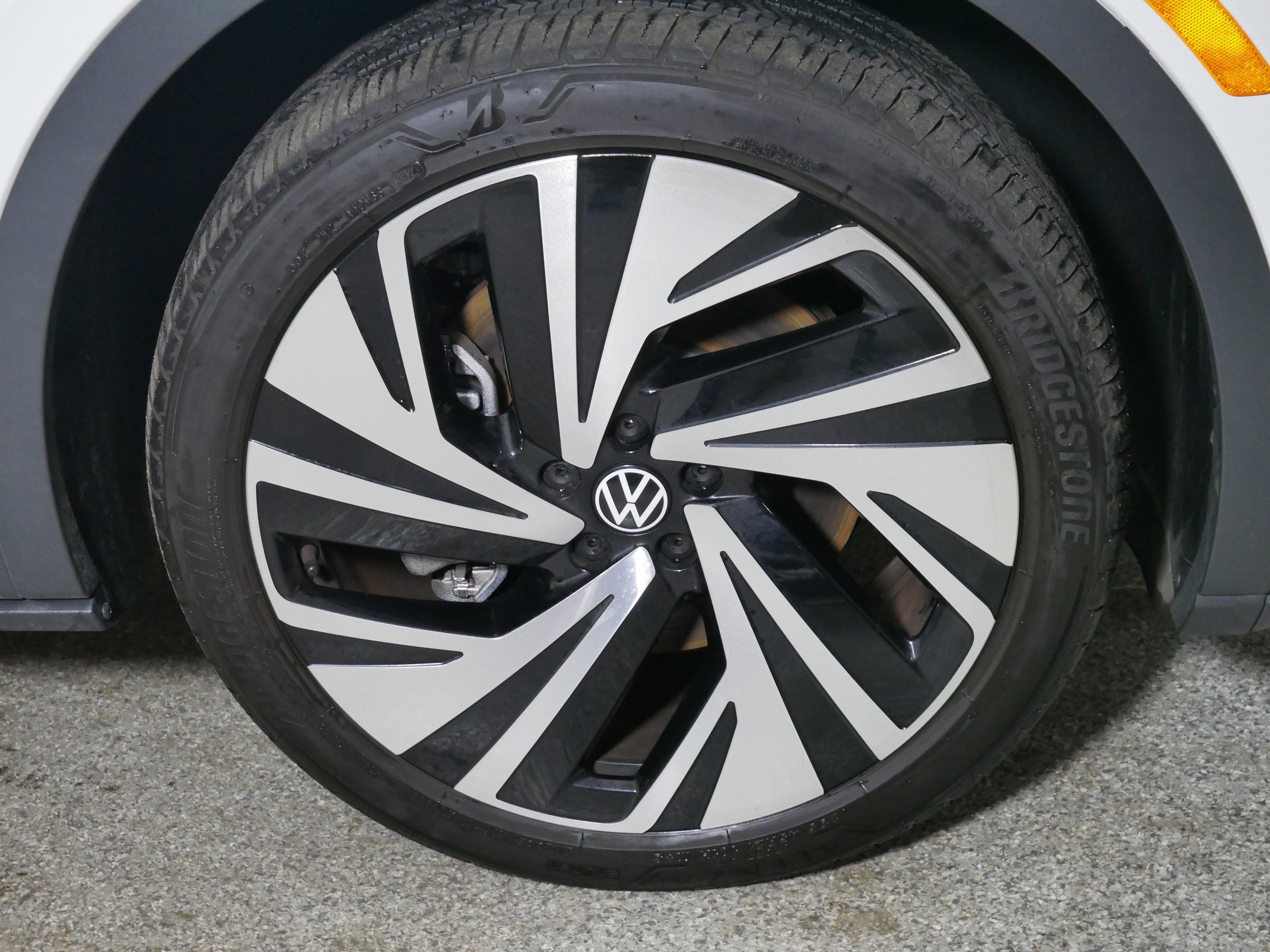 Certified 2025 Volkswagen ID.4 Pro S Plus image 15