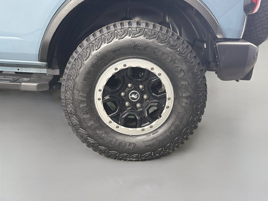 Used 2022 Ford Bronco Outer Banks w/ Sasquatch Package AWD/4WD image 30