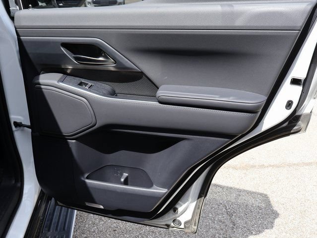 Used 2024 Lexus GX 550 w/ Accessory Package (2T) AWD/4WD image 14