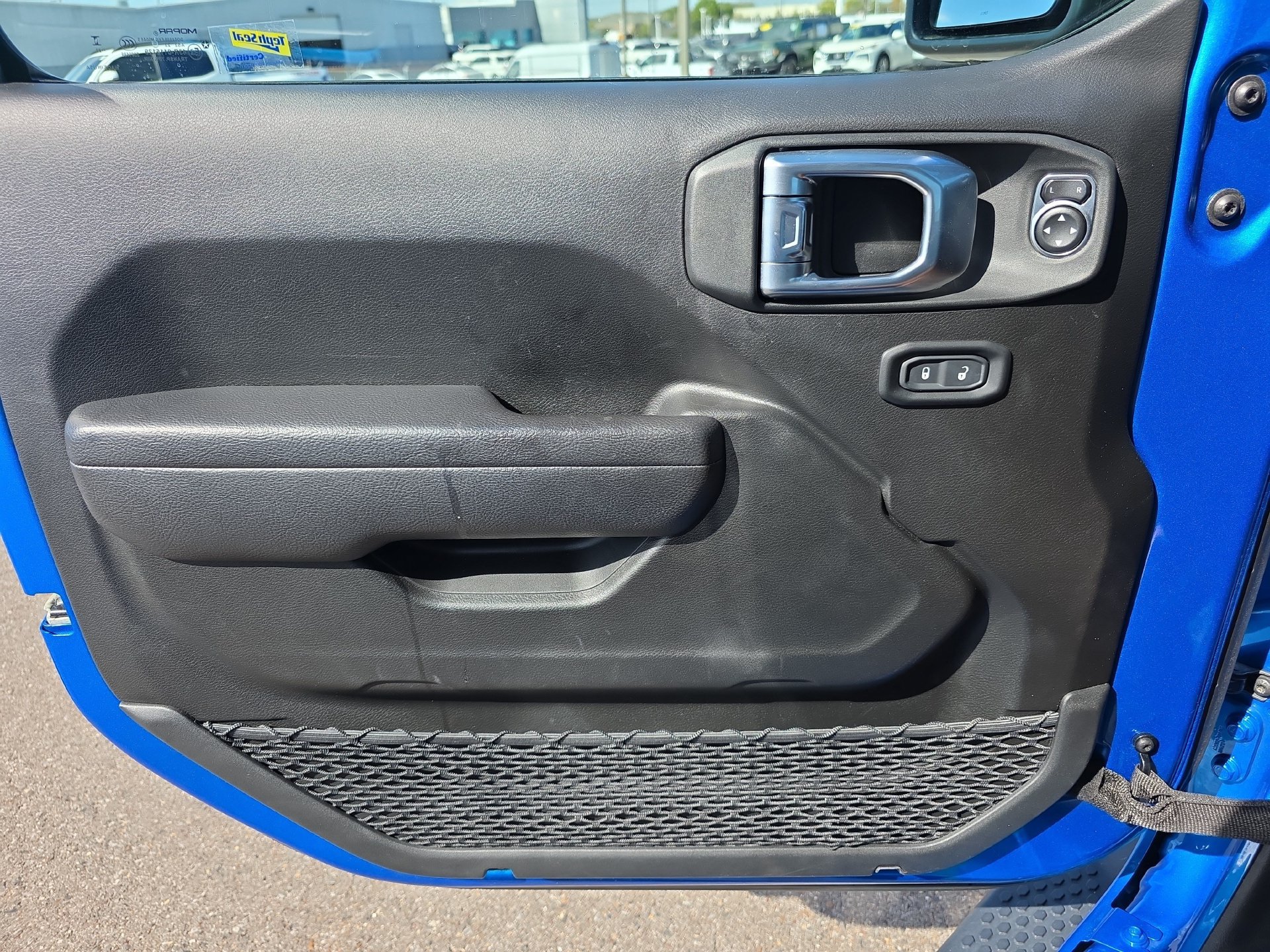 Used 2023 Jeep Wrangler Unlimited Sport AWD/4WD image 19