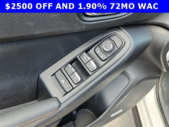 New 2025 Subaru Crosstrek 2.5i Limited w/ Crosstrek Mirror Package image 12