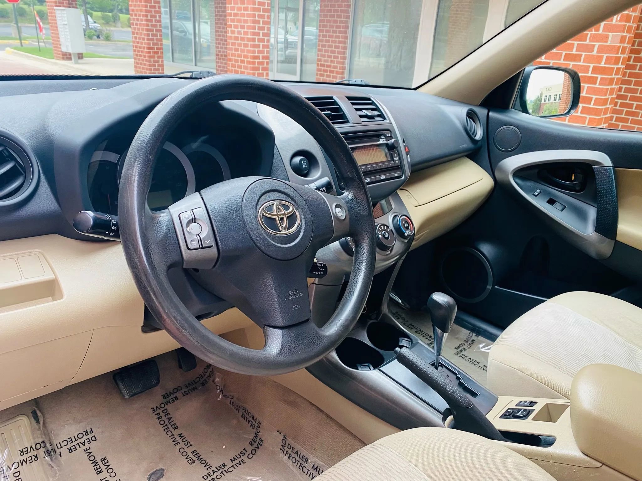 Used 2012 Toyota RAV4 4WD w/ Value Pkg image 8