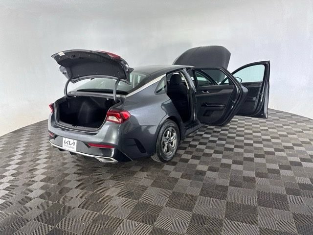 Certified 2022 Kia K5 LXS FWD image 16