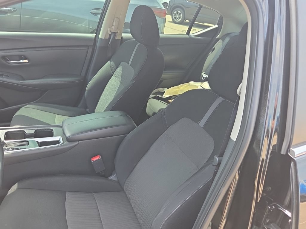 Used 2023 Nissan Sentra SV w/ All-Weather Package FWD image 13