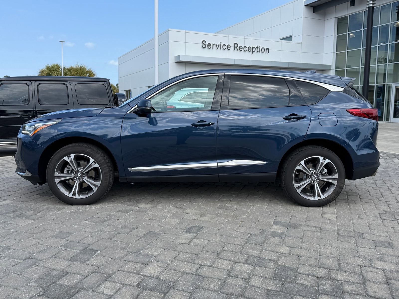 Used 2025 Acura RDX w/ Technology Package image 12