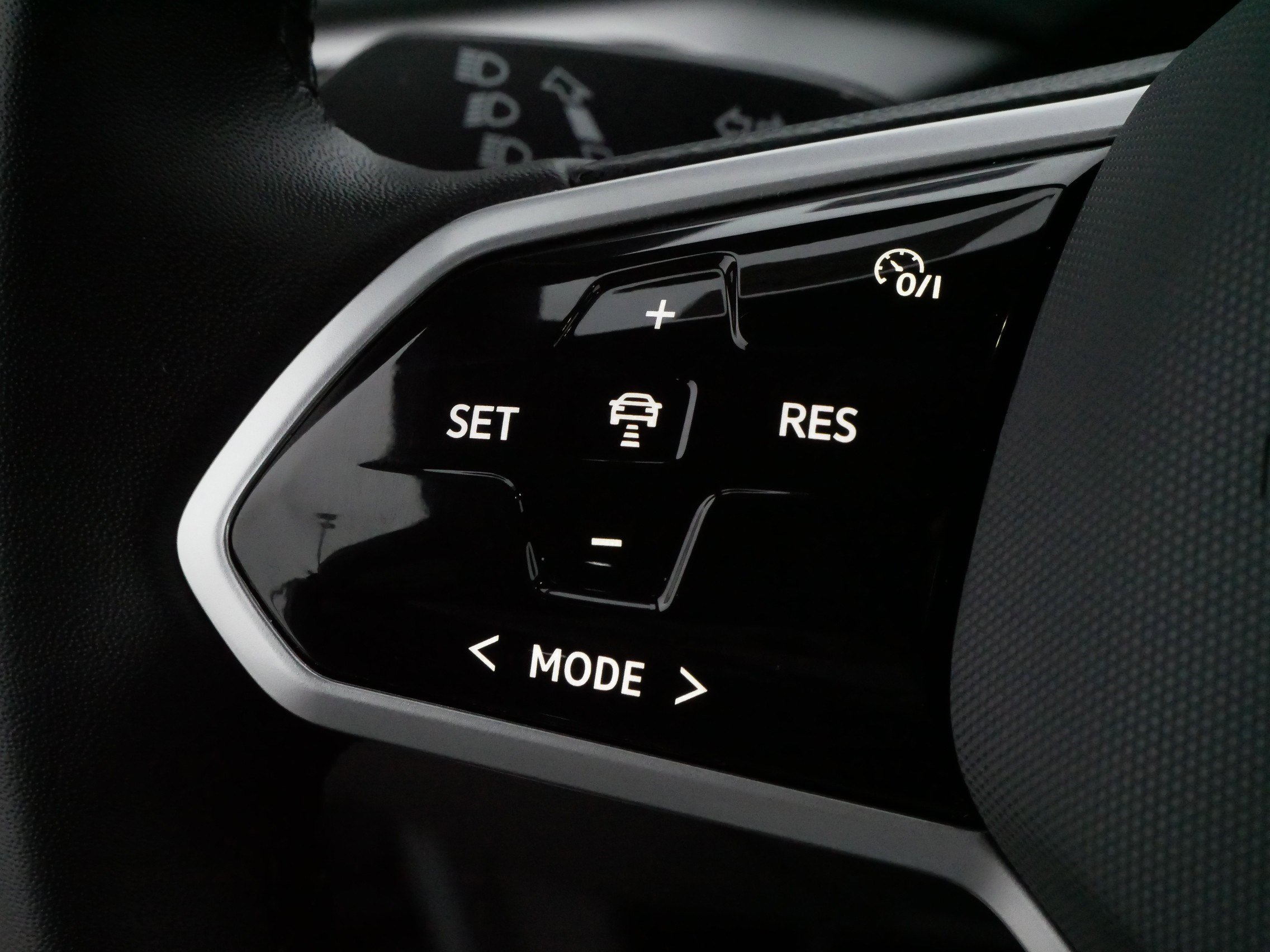 Certified 2023 Volkswagen ID.4 Pro S image 24