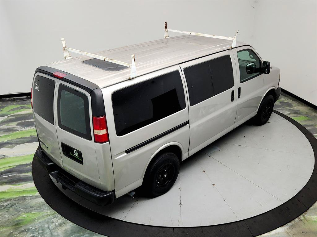 Used 2007 Chevrolet Express 1500 AWD Passenger w/ LT Preferred Equipment Group image 28