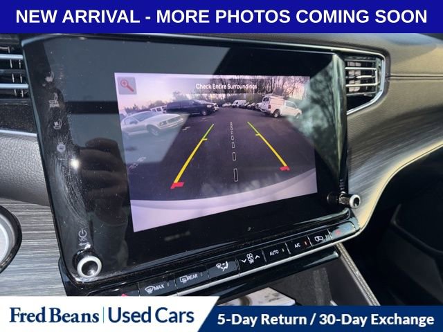 Used 2024 Jeep Wagoneer Series II w/ Premium Group I image 16