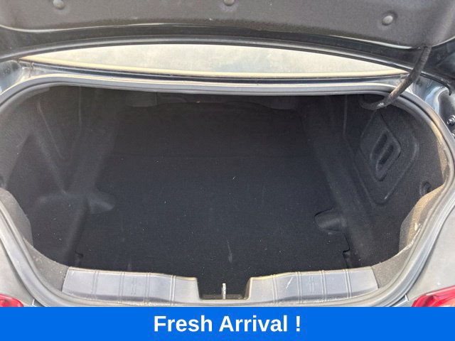 Used 2022 Chevrolet Camaro LS RWD image 4