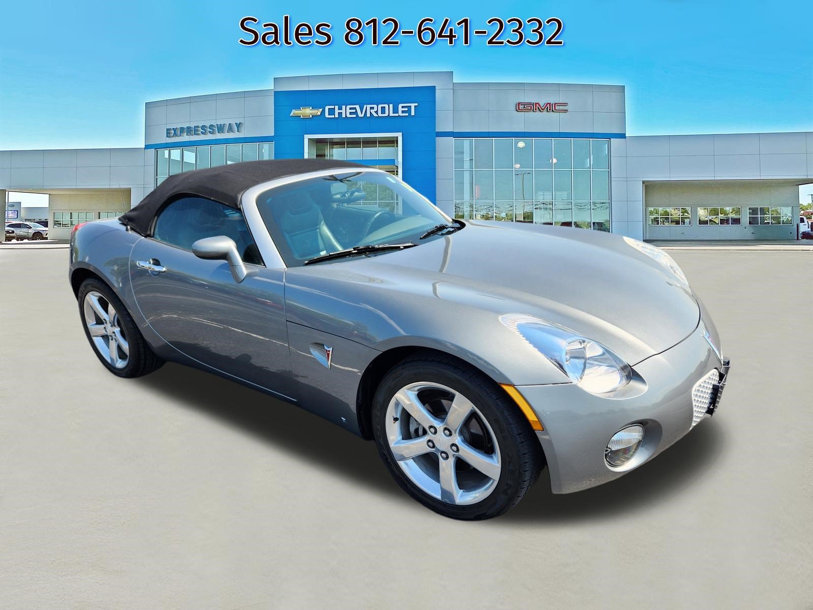 Used 2007 Pontiac Solstice Convertible w/ Premium Package RWD image 1