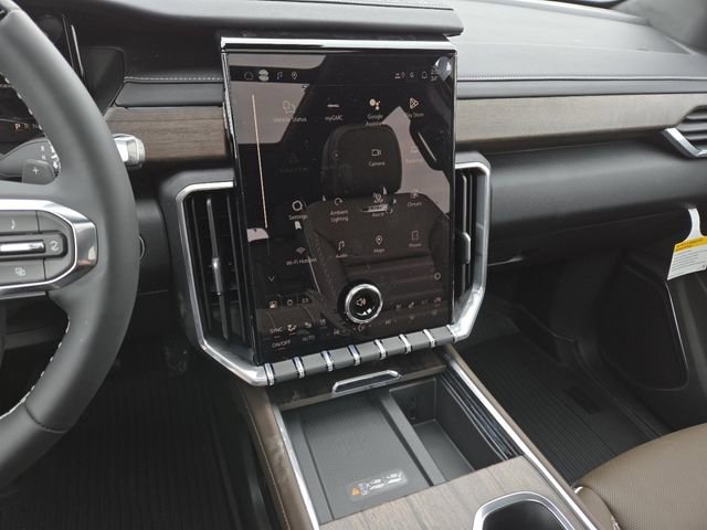 New 2026 GMC Acadia Denali Ultimate w/ LPO, Floor Liner Package image 38