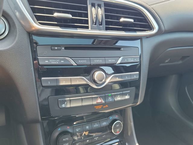 Used 2018 INFINITI QX30 Premium w/ Navigation Package FWD image 21